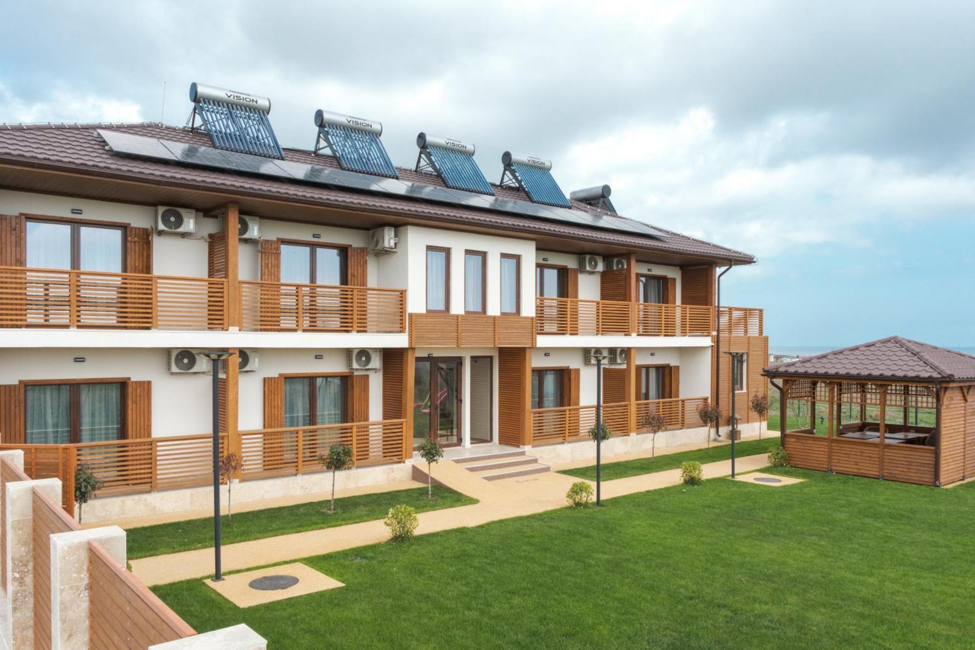 Pensiunea Evia Corbu คอร์บู ภายนอก รูปภาพ
