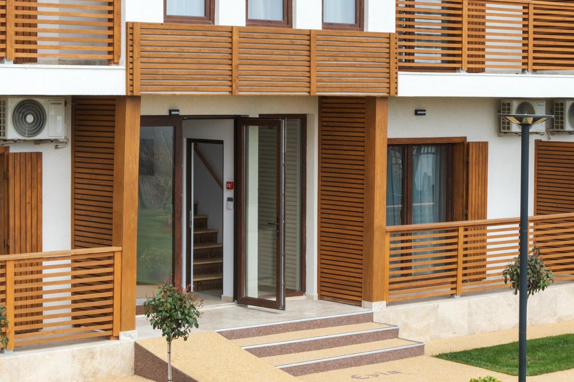 Pensiunea Evia Corbu คอร์บู ภายนอก รูปภาพ